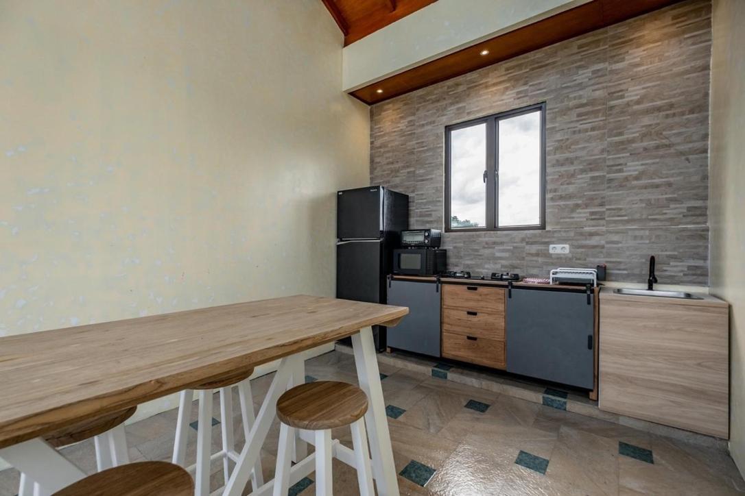 Ellisani Bali Apartman Canggu Szoba fotó